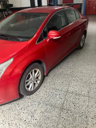 Toyota Avensis 2.0 2010