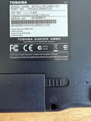 Portátil Toshiba Satellite C660-10D Negro