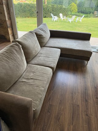 Sofá modular beige y marrón