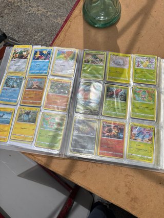 Álbum de cartas Pokémon