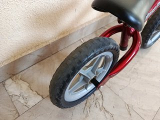 Bicicleta Chicco Red Bullet sin pedales