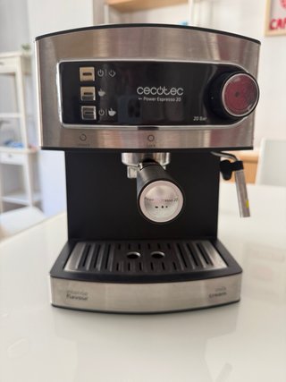 Cafetera Cecotec Power Espresso 20 + milk cream