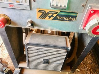 Grupo electrógeno Deutz F4L1011F 27 kVA