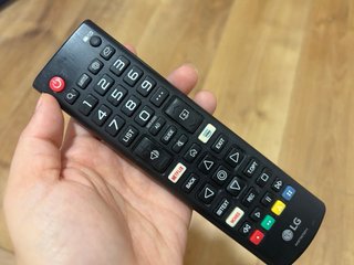 Smart TV LG 43” 4K UHD 43UM7400PLB