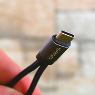 Adaptador Essager 2em1 Type-C + 3.5mm (60W)