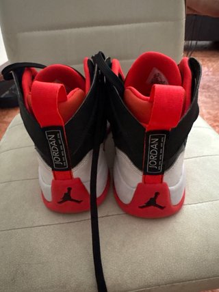 Zapatillas Jordan poco uso