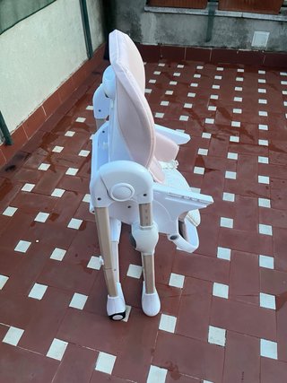 Trona de bebé rosa