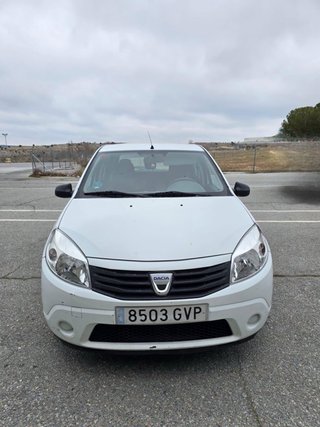 Dacia Sandero 2010