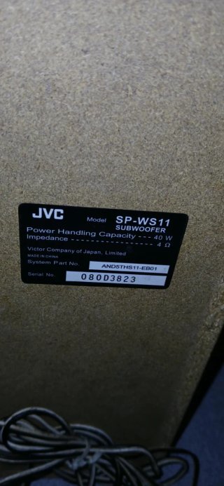 Lote 2 altavoces JVC y Logitech