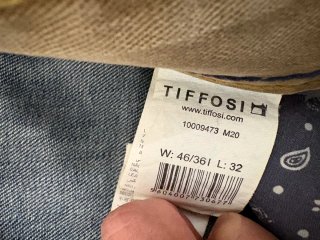 Vaqueros TIFFOSSI rotos talla 46