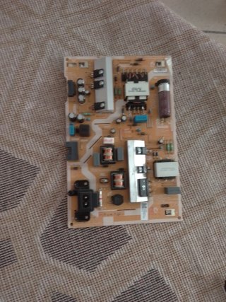 Fuente Alimentación Samsung UE43RU7105K