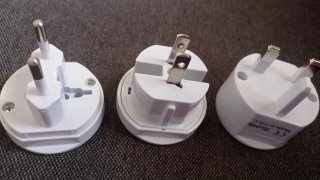 Adaptador Enchufe Universal Viaje