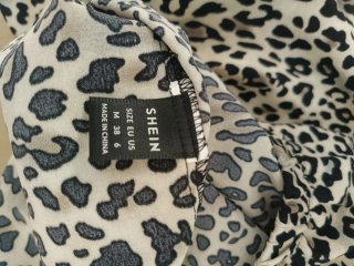 Pantalón estampado leopardo