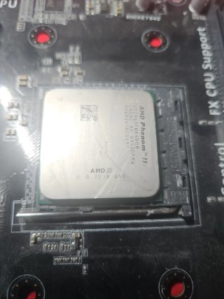AMD Phenom II X4 965 Black Edition HDZ965FBK4DGM