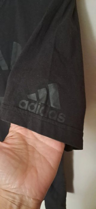 Camisetas Variadas Talla S. Adidas. Cada una 4 eur