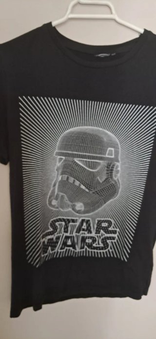 Camisetas Variadas Talla S. Adidas. Cada una 4 eur