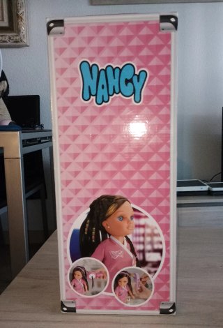 Nancy Maletín de Belleza con Muñeca