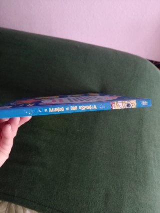 Libro infantil ," el mundo de Bob esponja"