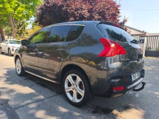 Peugeot 3008 2011