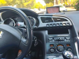 Peugeot 3008 2011