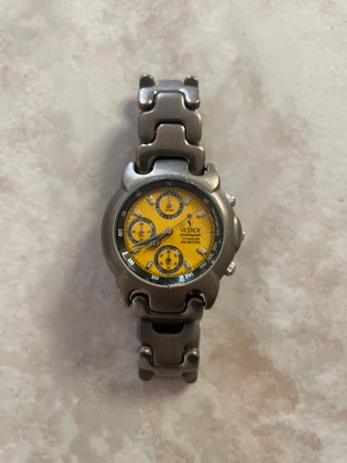 Reloj Viceroy Cronógrafo Titanium Amarillo