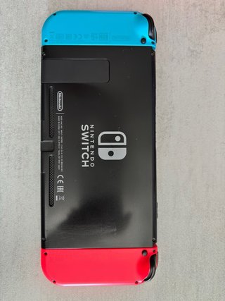Nintendo Switch Rojo/Azul Completo