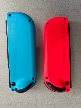 Nintendo Switch Rojo/Azul Completo