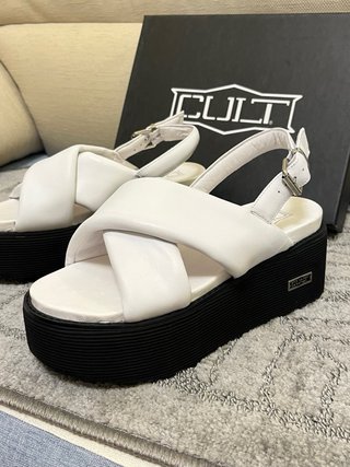 Sandali Cult vera pelle bianchi Tg 39