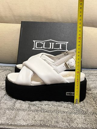 Sandali Cult vera pelle bianchi Tg 39