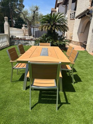 Mesa de jardín con 6 sillas