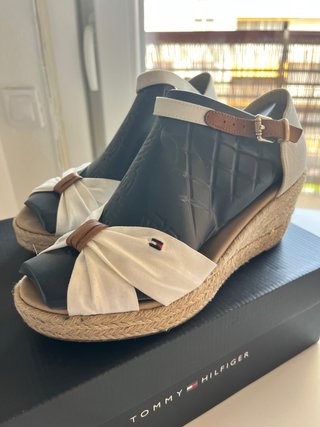 Sandalias cuña Tommy Hilfiger Talla 37