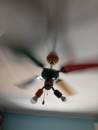 Ventilador infantil multicolor