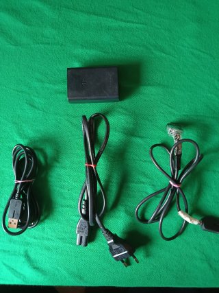 PLAYSTATION VITA + 500 JUEGOS