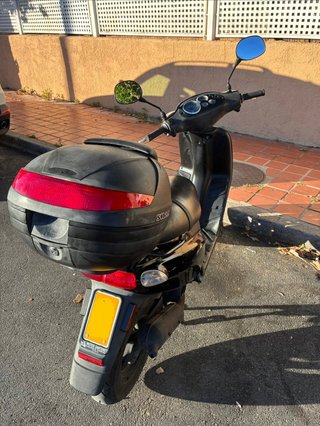 Piaggio Typhoon 50 Negra