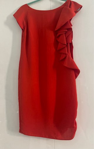 Vestido naranja con volantes