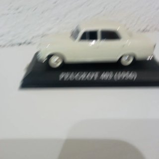 Coche a escala 1/43 Peugeot 403
