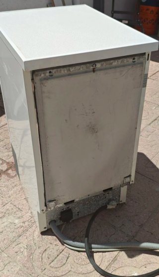 Lavavajillas blanco Zanussi