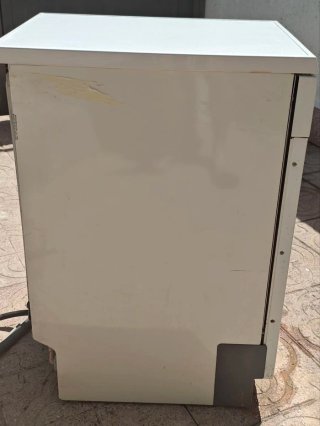 Lavavajillas blanco Zanussi