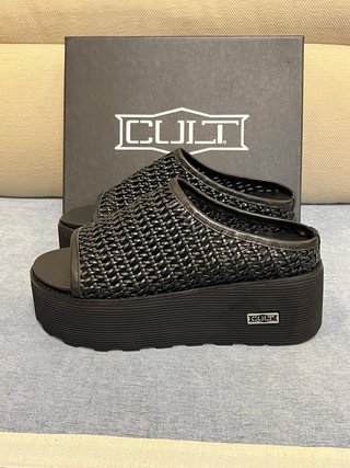 Sandali Cult in vera pelle N.40