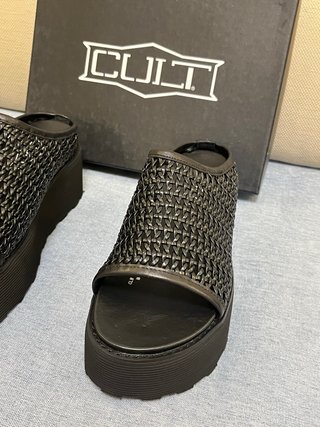 Sandali Cult in vera pelle N.40