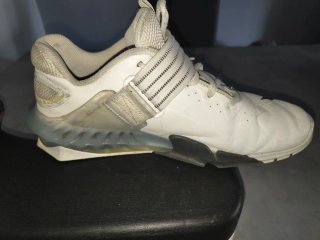 Nike Savaleos 41.5 scarpe palestra bianche