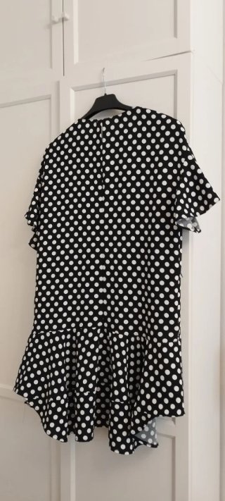 Blusa Carolina Herrera lunares