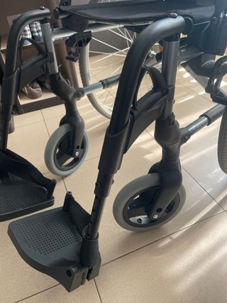 Silla de ruedas plegable