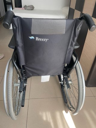Silla de ruedas plegable