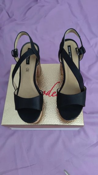 Sandalias MTNG Negras