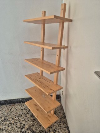 Estantería de pared estilo VÄRDE de IKEA