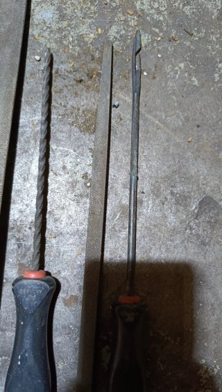 Limas de hierro para metal
