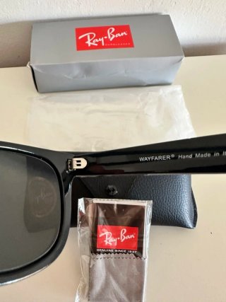 Gafas de sol negras