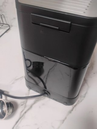 Cafetera DeLonghi Stilosa Negra