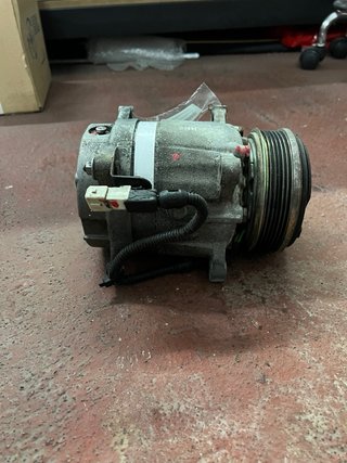 Compresor A/C Citroen Peugeot 2.0 HDI / 1.9td.